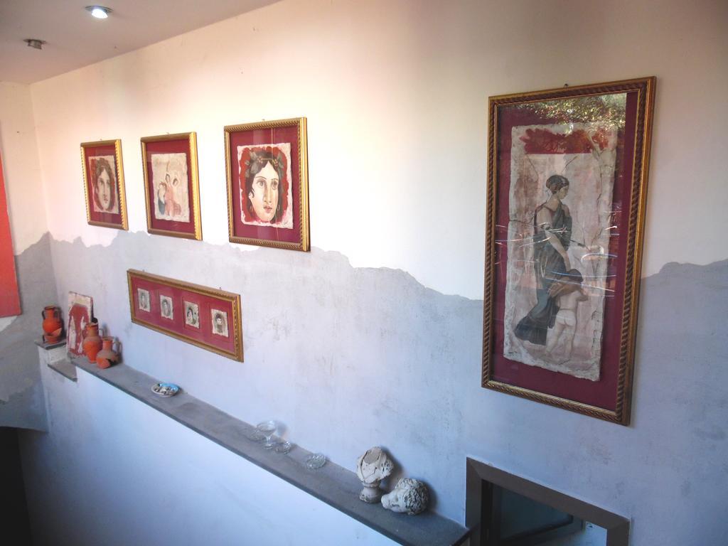 Agora Hostel Pompeï Buitenkant foto