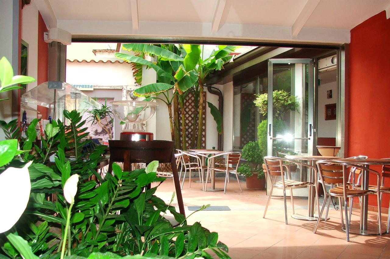 Agora Hostel Pompeï Buitenkant foto