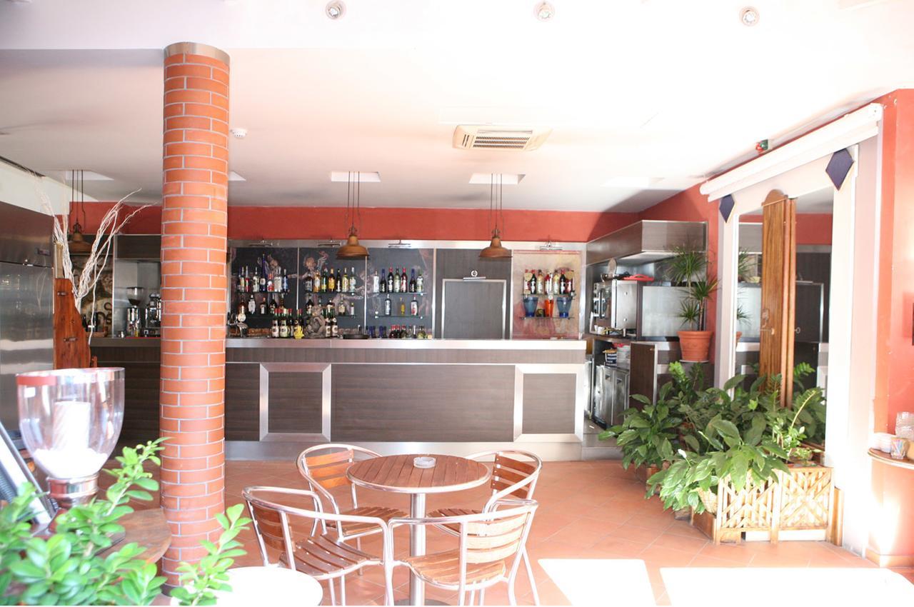 Agora Hostel Pompeï Buitenkant foto